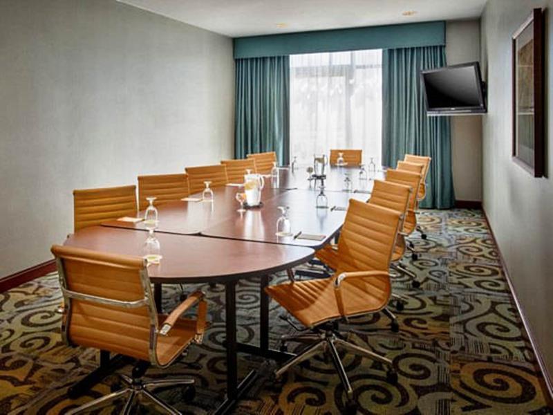 Courtyard By Marriott Saratoga Springs Exterior foto