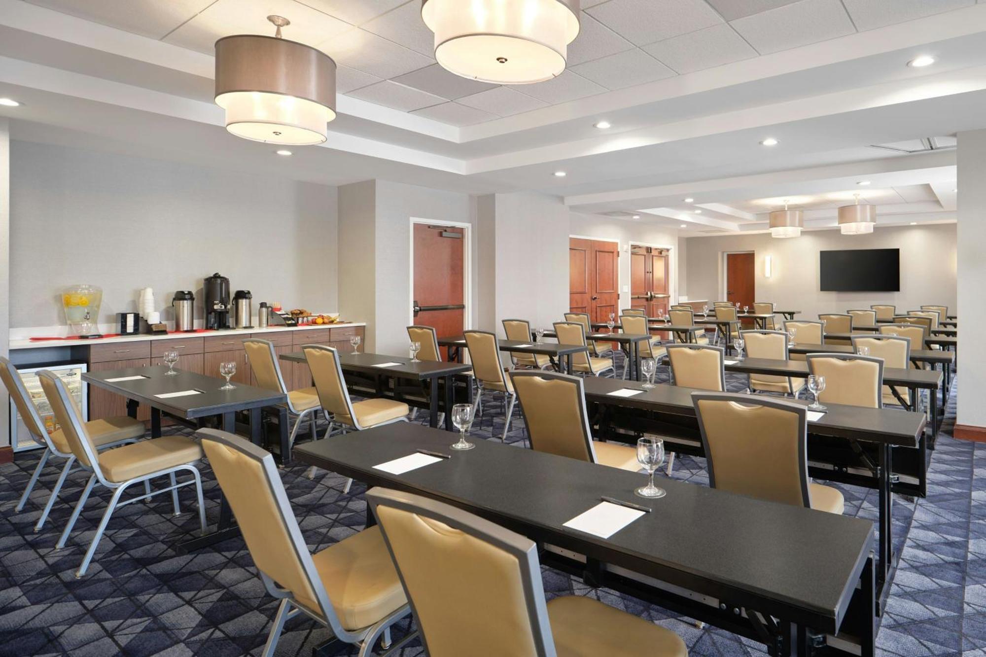 Courtyard By Marriott Saratoga Springs Exterior foto